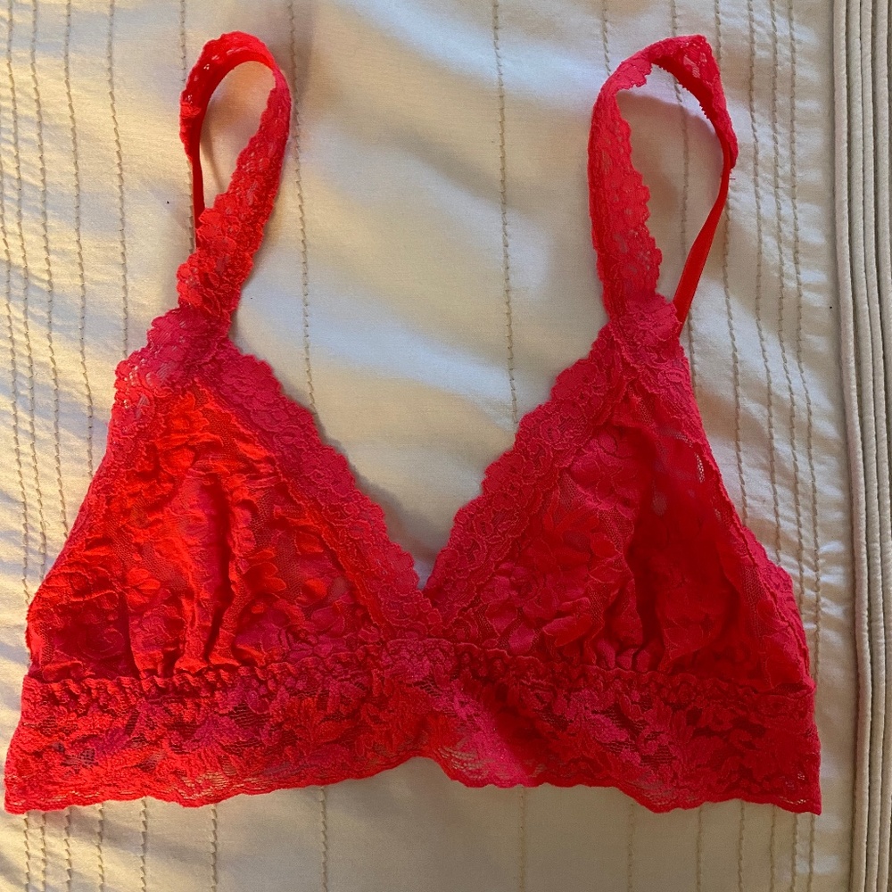 Hanky Panky Signature Lace Crossover Bralette
